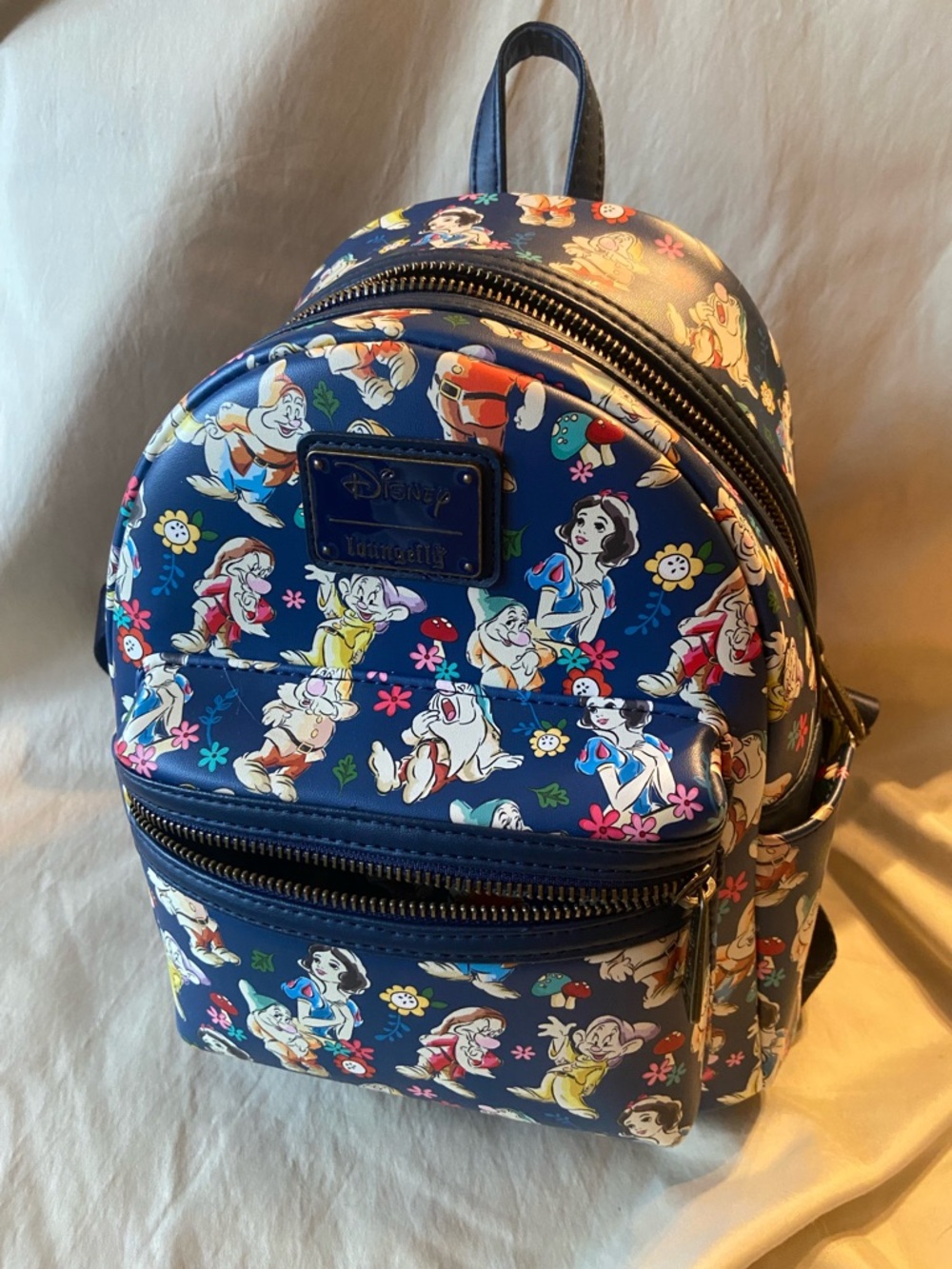 Disney Snow White and the 7 dwarves loungefly mini backpack